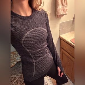 Lululemon - Swiftly Wool Long Sleeve